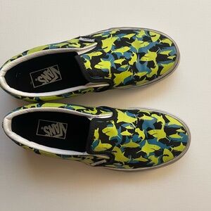 Vans Kids Slip-On Shoes - Black and Green sharks size 2.5